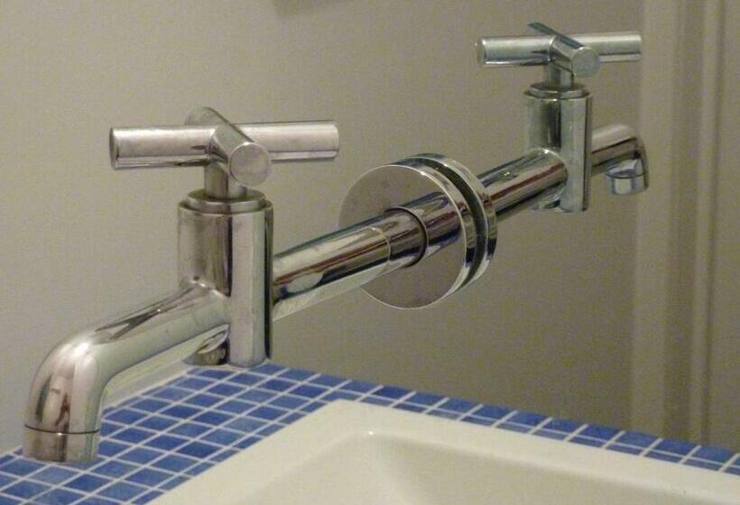 جناح مزود بحمام سباحة, Inblauw Exclusive Wellness B&b