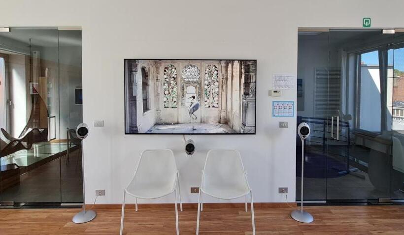 جناح مزود بحمام سباحة, Inblauw Exclusive Wellness B&b