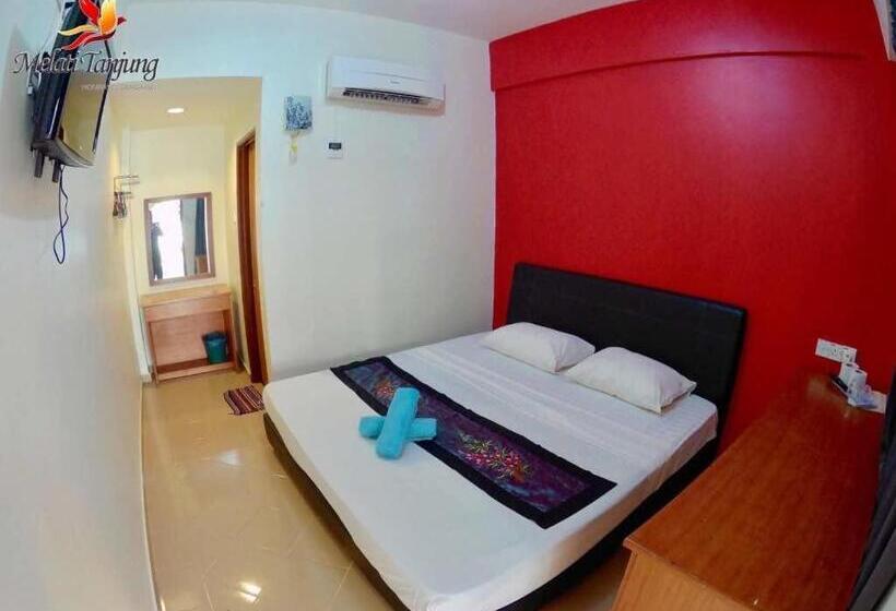 اتاق لوکس با بالکن, Melati Tanjong Beach Resort