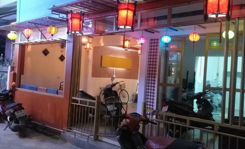 اتاق استاندارد سه نفره, Ngoc Binh