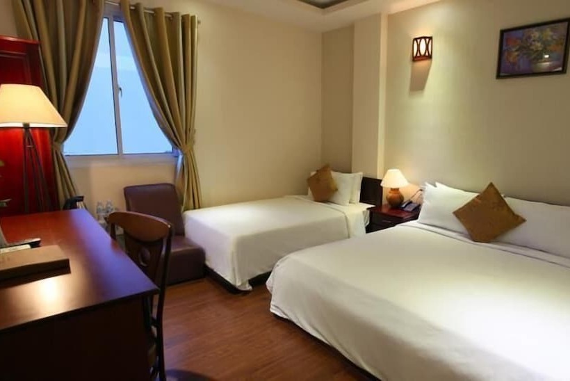 اتاق استاندارد سه نفره, Ngoc Binh