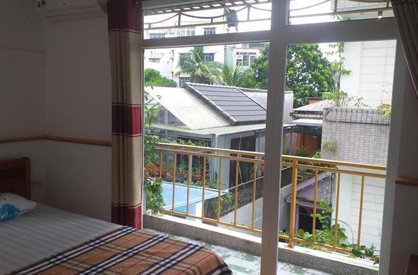 اتاق استاندارد با بالکن, Ngoc Binh