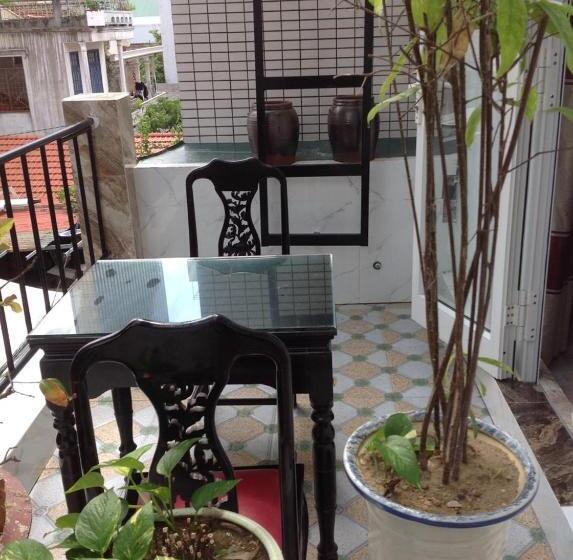 اتاق استاندارد با بالکن, Ngoc Binh