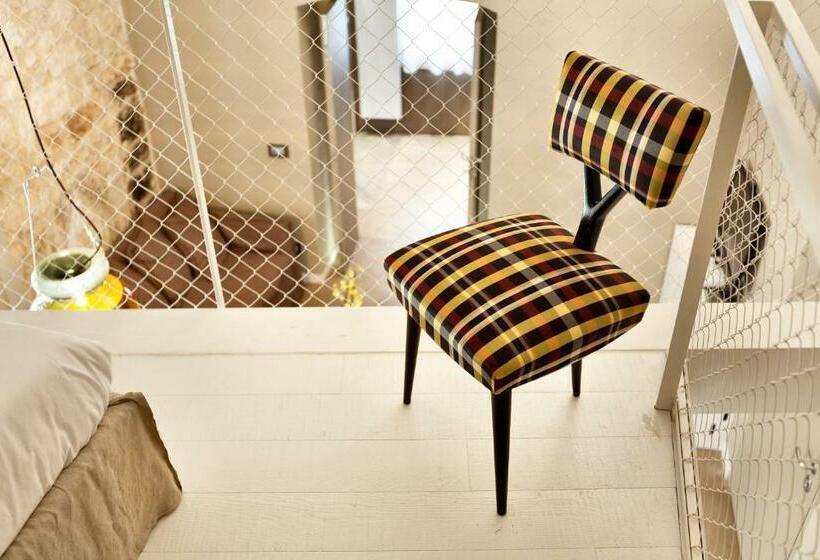 סטודיו סופריור, Palazzo Calo