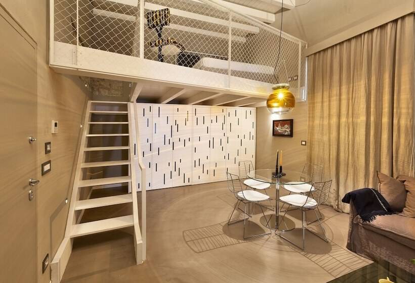 סטודיו סופריור, Palazzo Calo