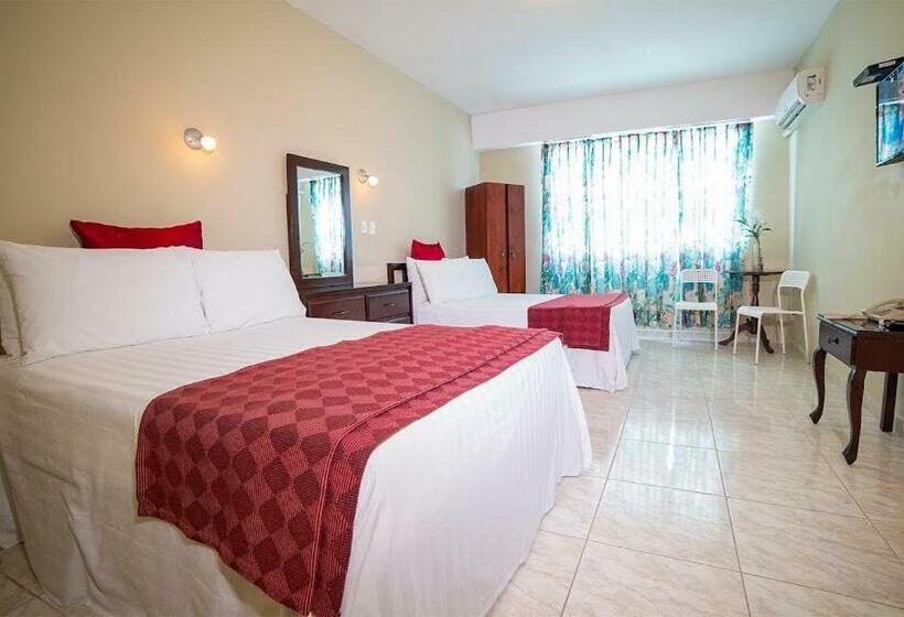 اتاق اجرایی, Real Bella Vista