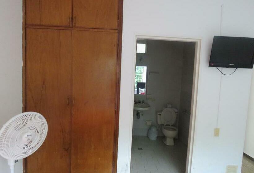 四人标准间, Campestre La Vega Inn