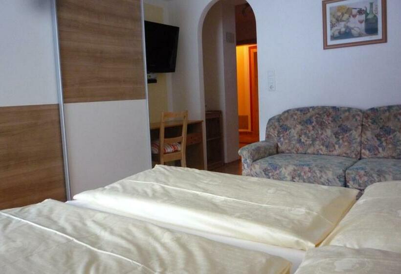 Номер Стандарт, Sonne