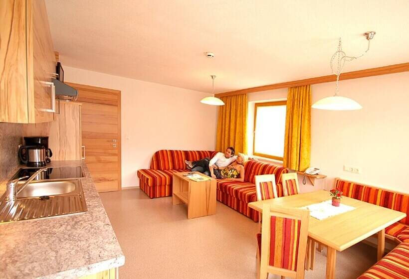 Апартаменты 2 Спальни, Theresia