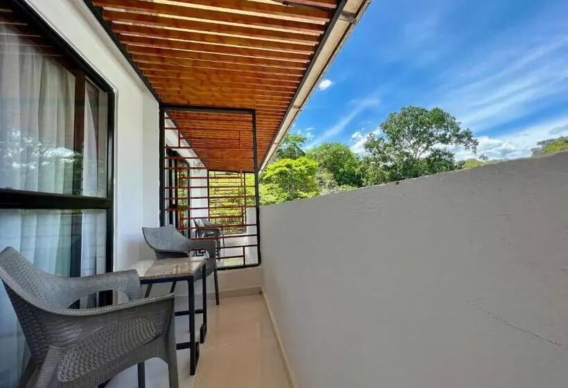 Classic room with balcony, Villeta Resort