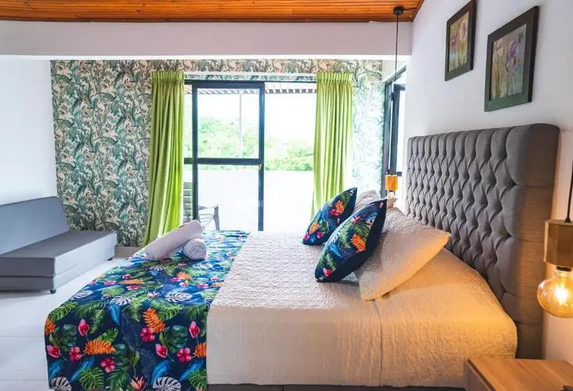 Classic room with balcony, Villeta Resort