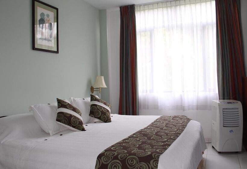جناح عائلي, Villeta Resort