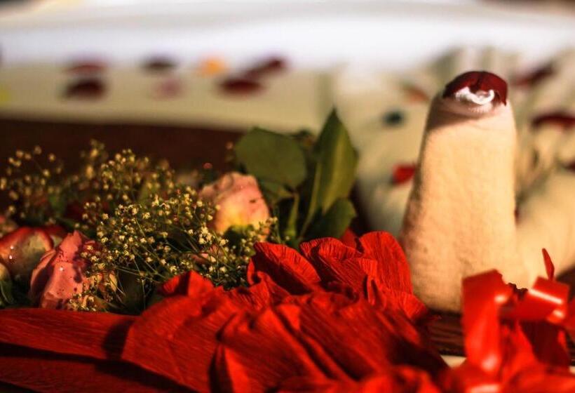 スイート, Rest Night Hotel Serviced Apartments Alhamra