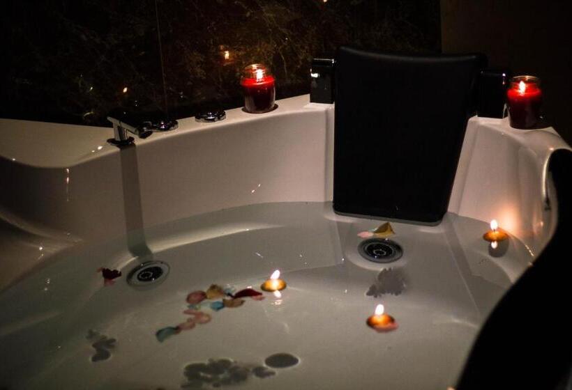 エクゼクティブスイート, Rest Night Hotel Serviced Apartments Alhamra