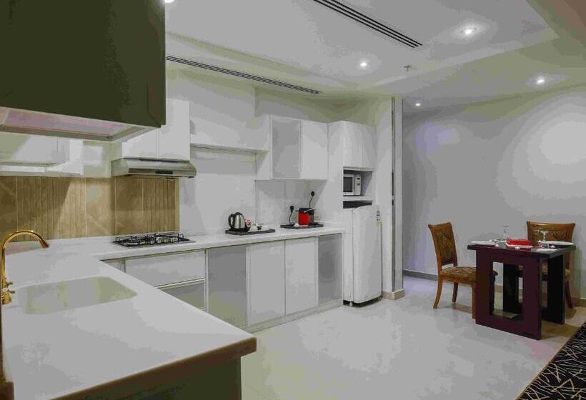 皇家套房, Rest Night Hotel Serviced Apartments  Alhamra