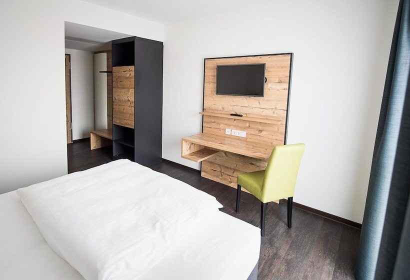 חדר קומפורט, Alb Inn   Hotel & Apartments