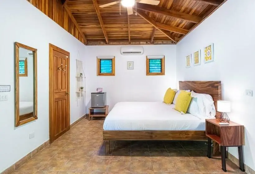 Standard-bungalow Puutarhanäkymä, Makanas Beach Bungalows