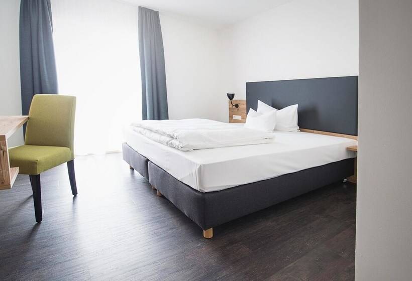 חדר קומפורט, Alb Inn   Hotel & Apartments