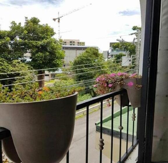 이코노미 룸, Casa Echavarria