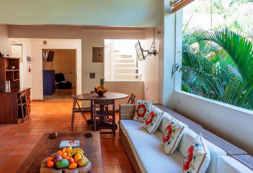 דירת חדר עם טרסה, Dreamcatcher Hotel   Atrapasueños