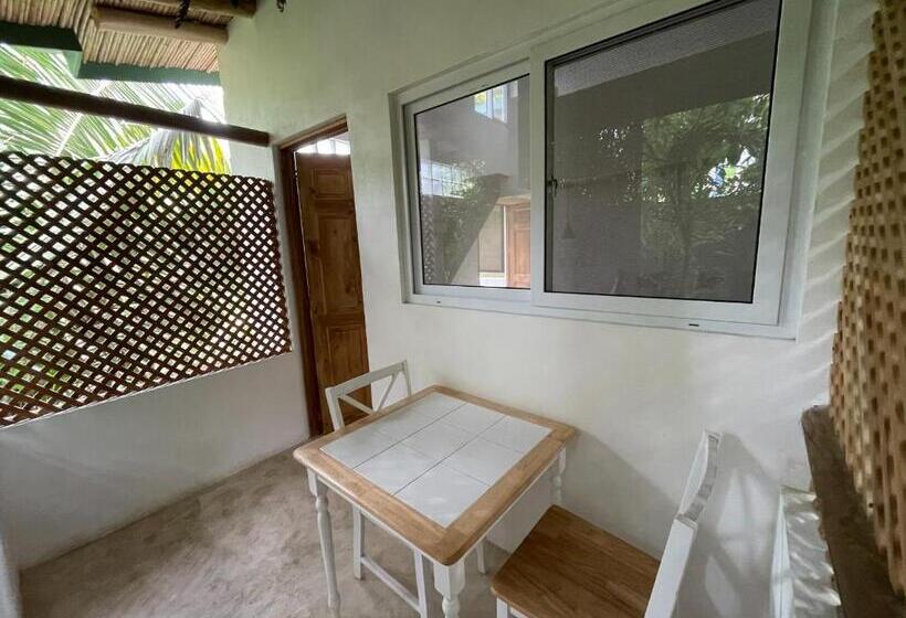 חדר בסיסי לשלושה, Dreamcatcher Hotel   Atrapasueños