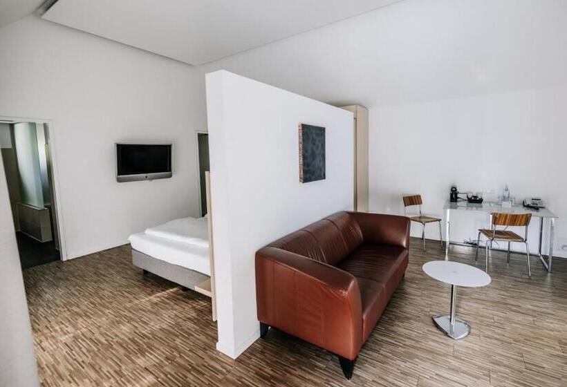 バルコニー付スイート, Gut Gremmelin