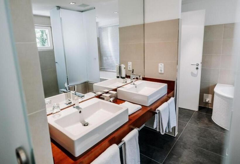 バルコニー付スイート, Gut Gremmelin