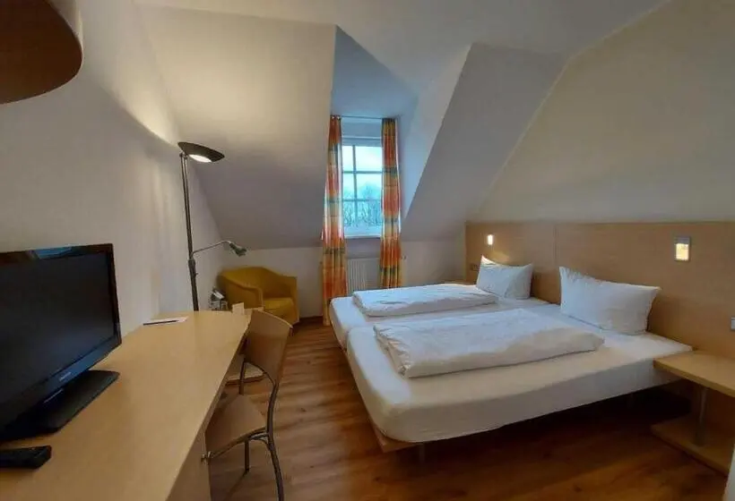 Standard-huone, Gut Gremmelin