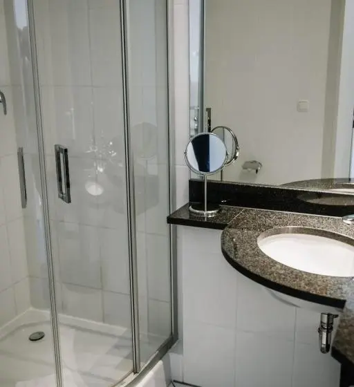 Standard-huone, Gut Gremmelin
