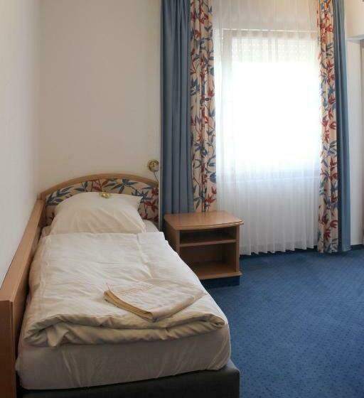 Quarto Economy Individual, Haarener Hof
