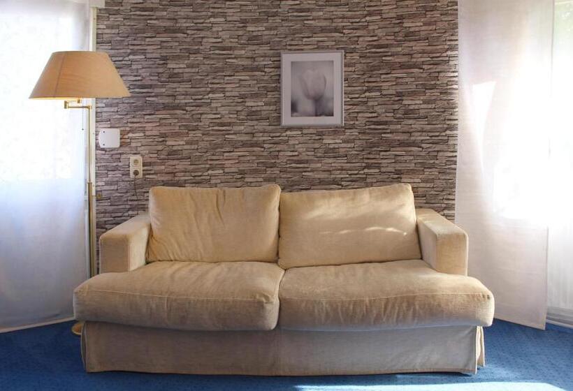 주니어 스위트, Haarener Hof