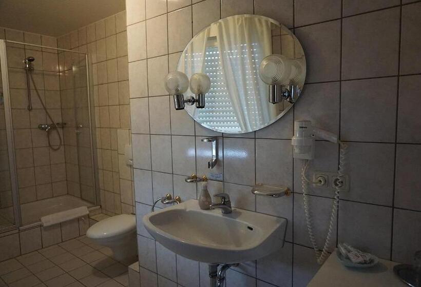 주니어 스위트, Haarener Hof