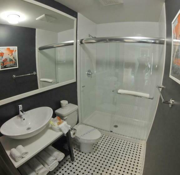 Номер Стандарт, Le Bon Hotel Hollywood