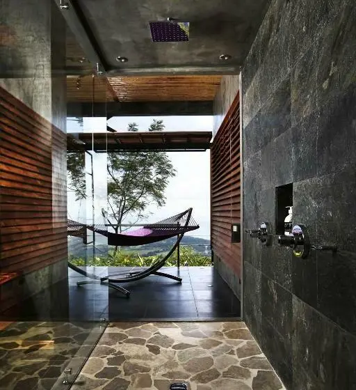 سوییت, Kura Boutique Hotel Member Of The Cayuga Collection