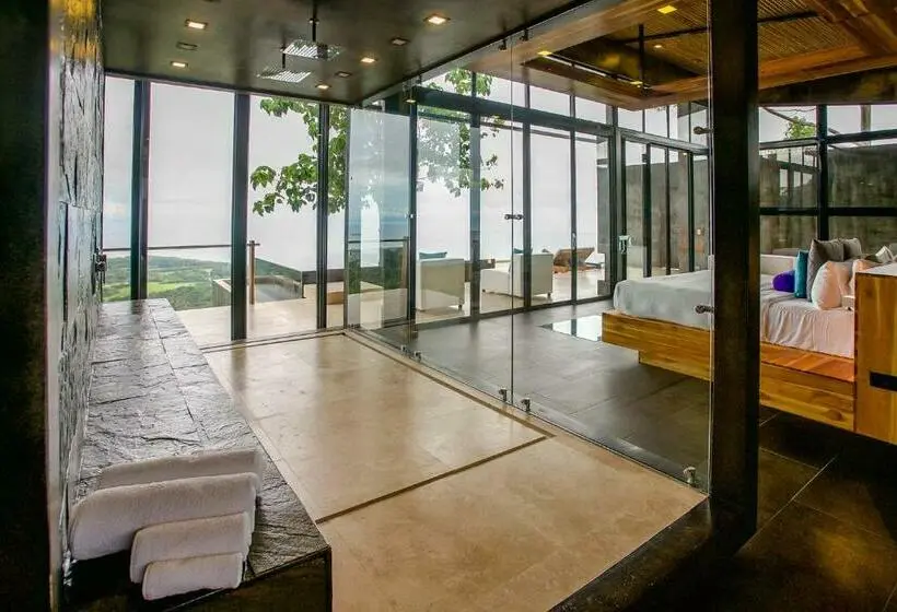 سوییت با استخر, Kura Boutique Hotel Member Of The Cayuga Collection