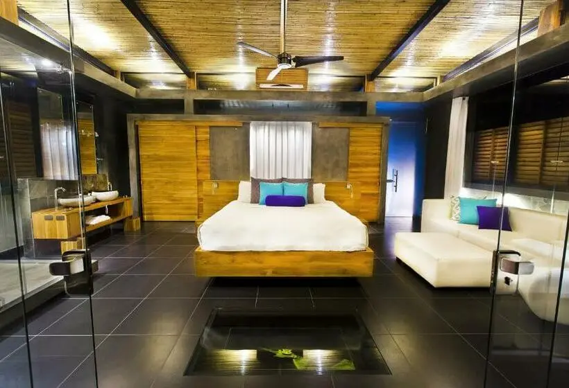 سوییت, Kura Boutique Hotel Member Of The Cayuga Collection