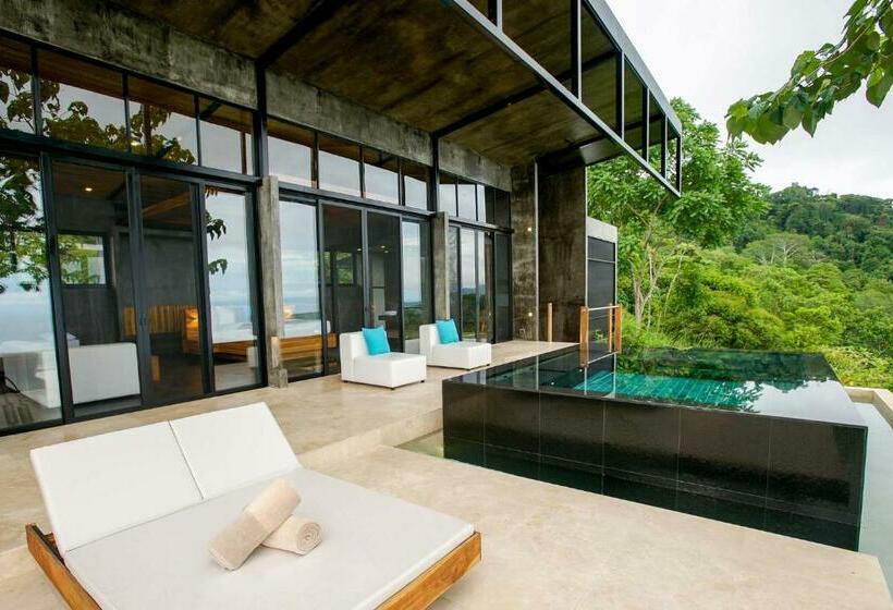 جناح مزود بحمام سباحة, Kura Boutique Hotel Member Of The Cayuga Collection