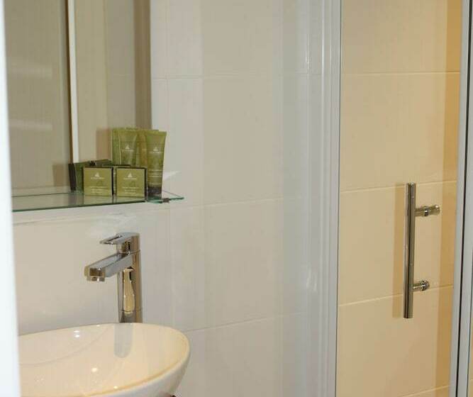 Номер Стандарт, Hôtel Restaurant Gédéon