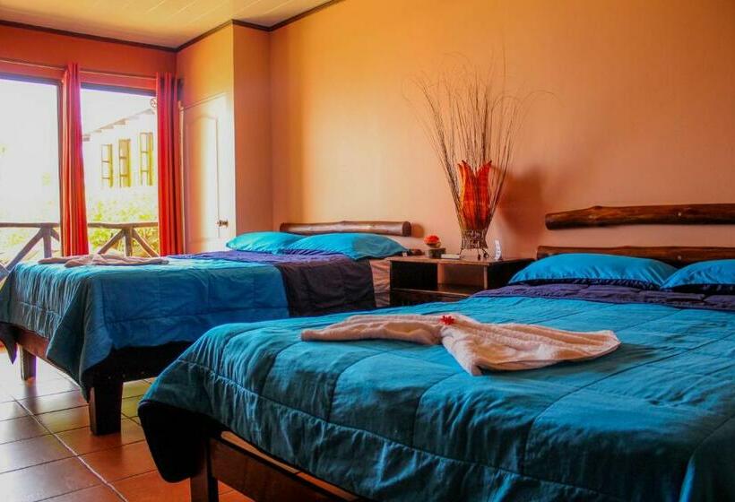 غرفة قياسية مطلّة علي البحر مزوَّدة بشُرفة, Mar Y Mar