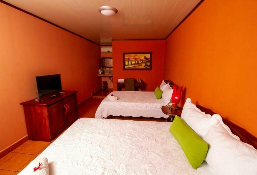 غرفة قياسية مطلّة علي البحر مزوَّدة بشُرفة, Mar Y Mar