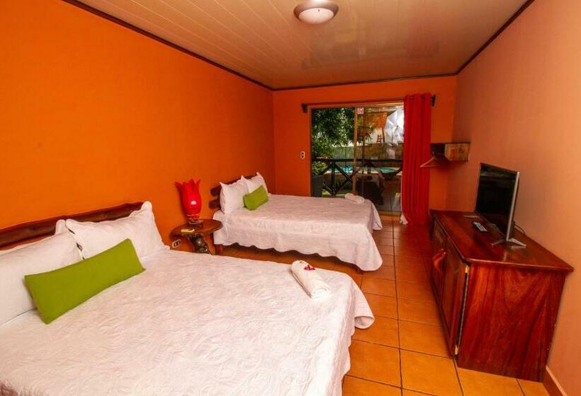 غرفة قياسية مطلّة علي البحر مزوَّدة بشُرفة, Mar Y Mar