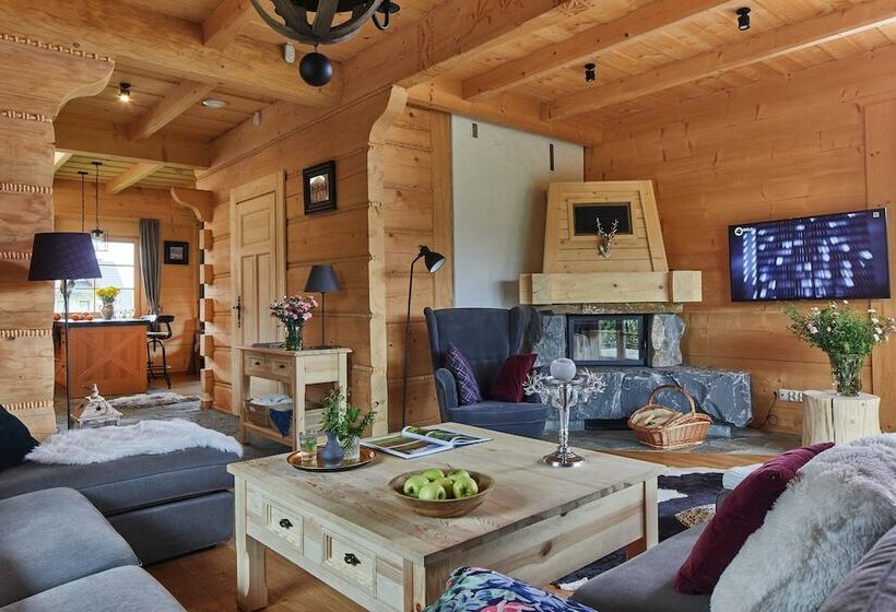 １ベッドルームハウス, Osada Maruszyna