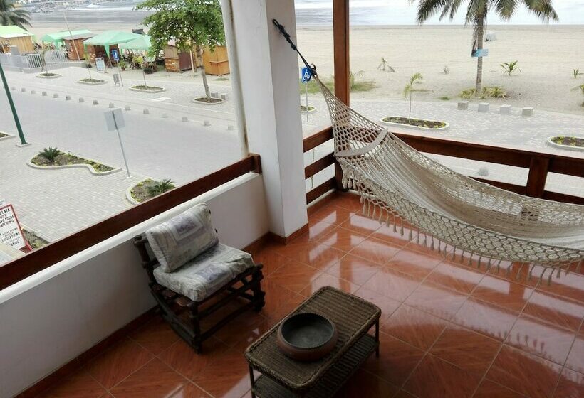 اتاق سوپریور یک تخته با چشم‌انداز دریا, Pacífico