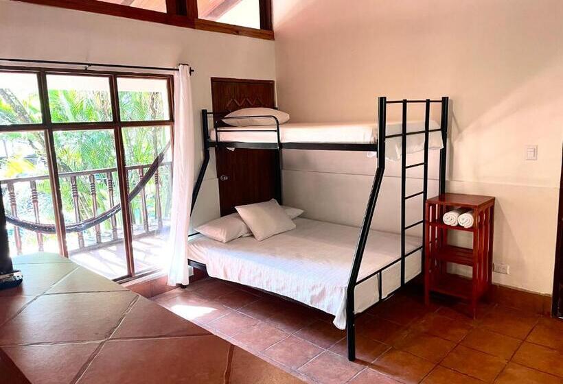 Apartamento 1 Dormitório com Sacada, Rio Lindo