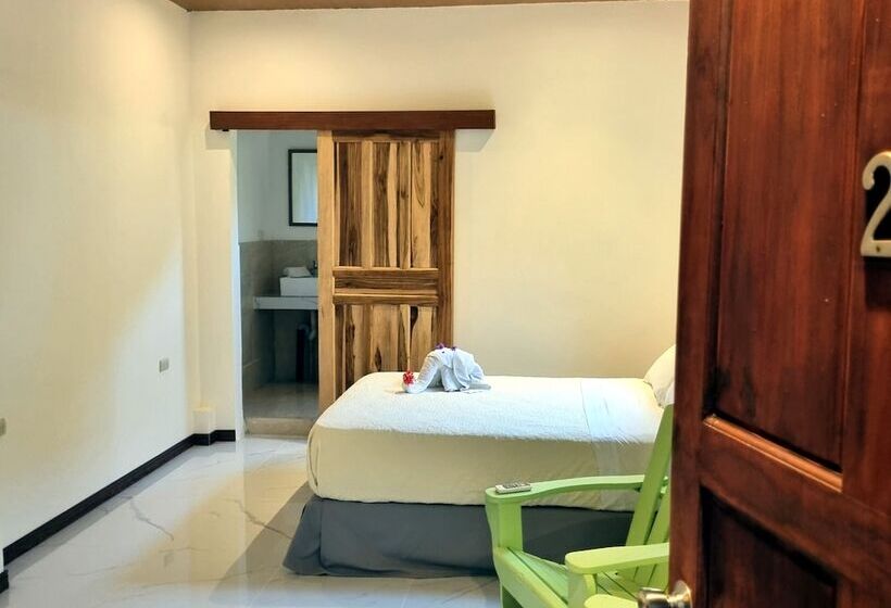 חדר קומפורט, Sea Towers