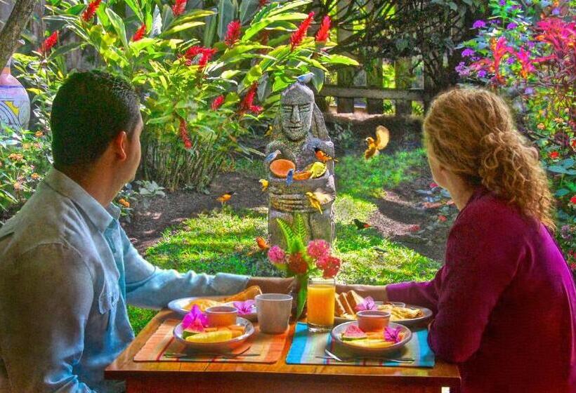 חדר סטנדרט עם מיטת קינג, Boquete Garden Inn