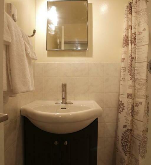 스탠다드 싱글 룸, Cherry Tree Inn Victoria