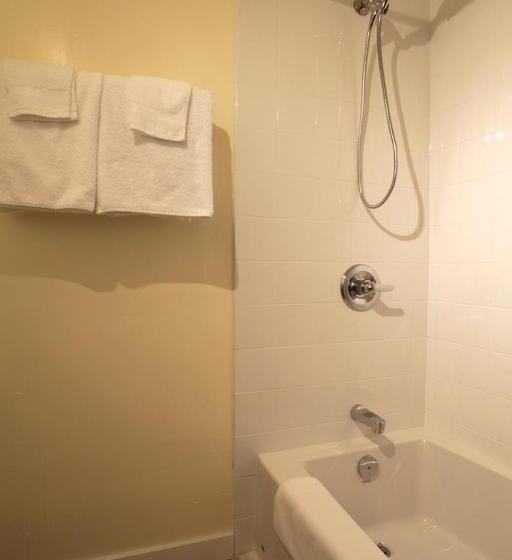 주니어 스위트, Cherry Tree Inn Victoria