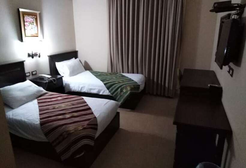 اتاق استاندارد, Delilah