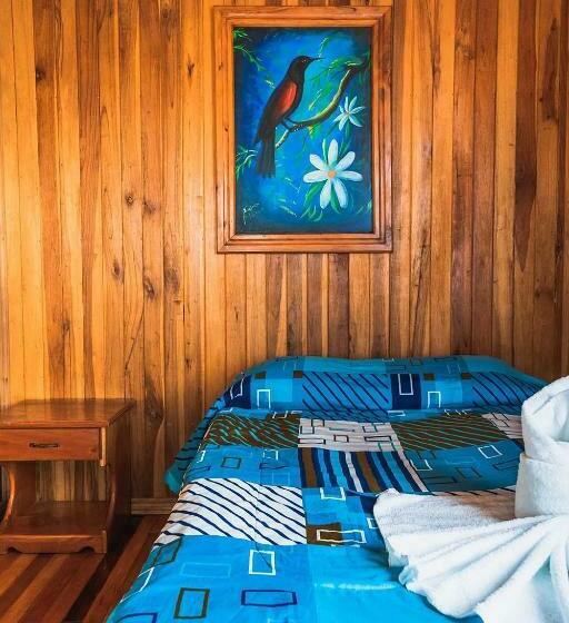 标准三人间, El Sueno